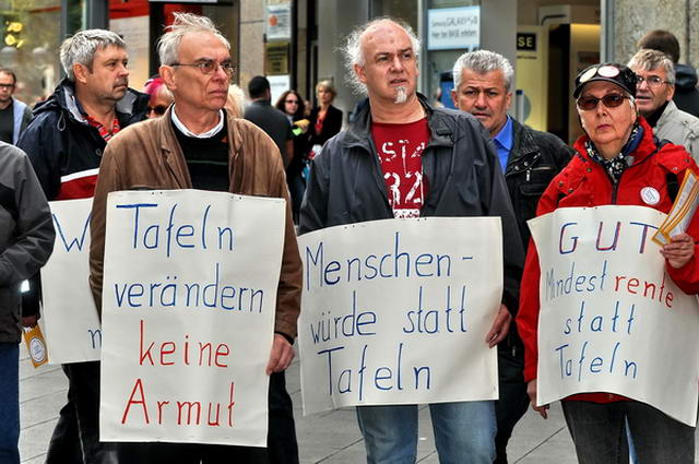 Zu_Tisch   083.jpg